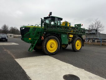 Samojizdny postřikovač John deere R4040i - 3