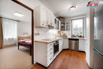Prodej rodinného domu, 1435 m², Sklené - 3