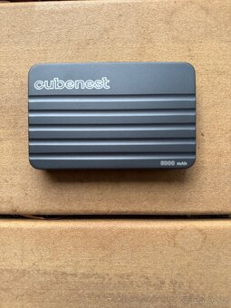 Cubenest Magnetická bezdrátová powerbanka 5000 mAh S1B1-šedá - 3
