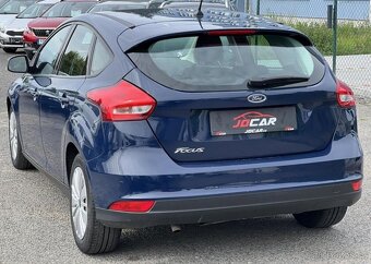 Ford Focus 1.6i KLIMA KOUPENO V ČR 1.MAJ. manuál 77 kw - 3