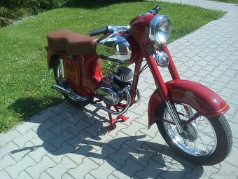 Jawa ČZ 150/352 - 3