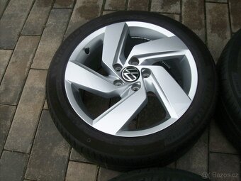 letní alu Golf 8 Octavia 3 Michelin 17" 95% - 3