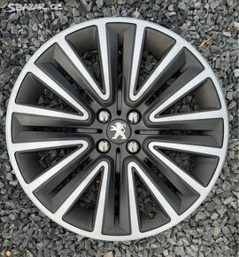 Poklice Peugeot 16" TOP Stav - 3