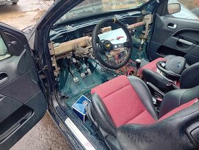 15 Ford Fiesta 3dvéř, ST150 110kW, manuál - 3