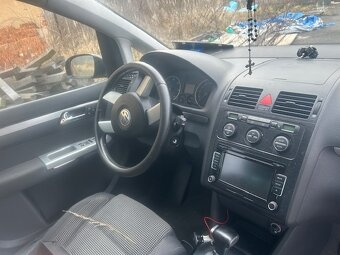 VW Touran 2.0 TDi - 3