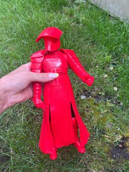 Akční figurka - 3