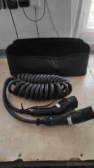 Nabíjecí kabel spirálový 5m,typ 2 - 3