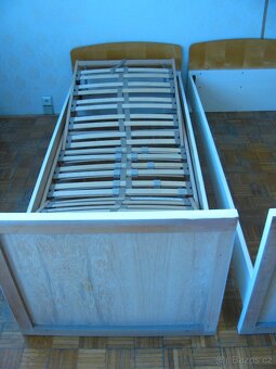 2 x postel s polohovatelným lamelovým roštem - 3