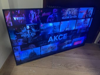 Samsung Smart Wi-Fi TV - 3