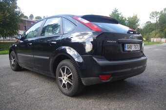 FORD FOCUS II - 1.6 -16V - 3