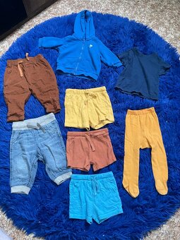 Balík dětského oblečení – velikost 62–68 ( 20 ks) - 3