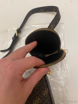 Kabelka Guess - 3