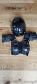 Přilba a chrániče dětské sada - 3