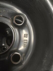 Zimní pneu+disky 185/55/14- Hyundai - 3