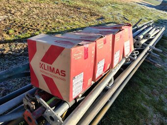 Fasádní hmoždinky s trny - 3