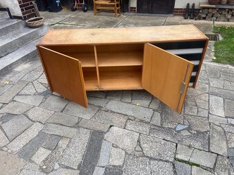 Komoda U-460 Jiroutek 1969 - 3