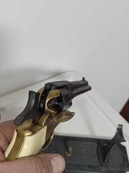 REVOLVER THUNDERER ( replika) - 3