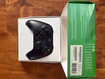 Xbox ovladač - 3