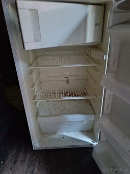 Lednička s mrazákem Zanussi - 3