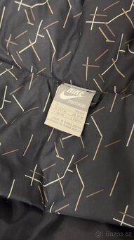 Nike dámská bunda peřová - 3