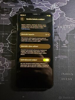 Apple iPhone 11 Pro 256GB Midnight Green - 3