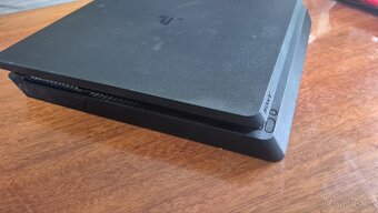 Playstation 4 slim 500GB - 3