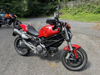 Ducati Monster 696 rok 2009 - 3