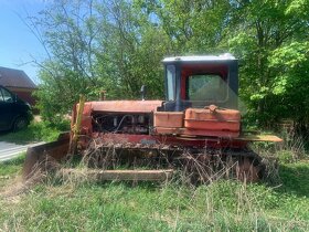 Dozer, pásový traktor DT75 - 3