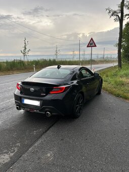 Toyota GR86 - manual, executive, dph. - 3