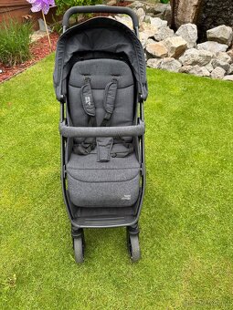 Kočárek Britax - 3