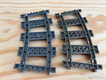 LEGO 9V KOLEJE 4520 ZATÁČKY (OBLOUKY) DARK BLUISH GRAY - 3