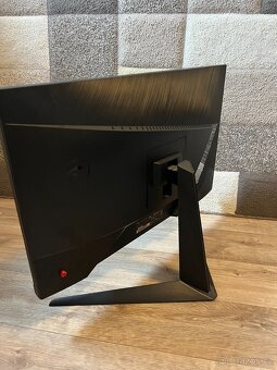 herní PC, monitor, klávesnice - 3