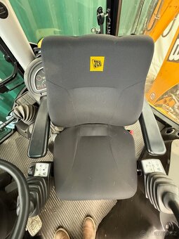 Traktorbagr JCB 3CX r.v.2018  jen 393 mth. bez AdBlue - 3