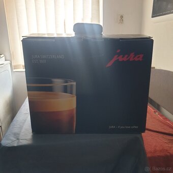 Kavovar jura e8 - 3