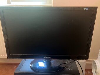 Samsung 24” Monitor + kabelka HDMI zadarmo - 3