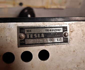 Starožitný bakelitový telefon TESLA z roku 1949 - 3