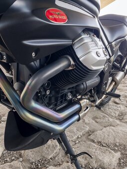 Moto Guzzi Griso 1200 8V Special Edition Black - 3