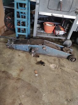 Prodám hydraulický zvedák - 3