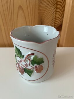 Starožitný hrnek - hroznové víno - 3