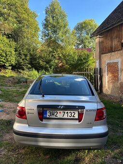 Hyundai elantra 1,6 - 3