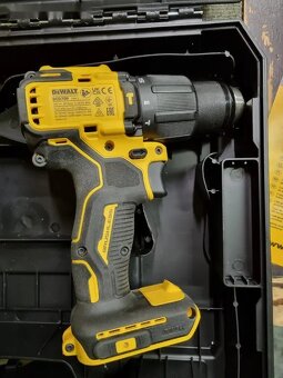 DeWalt DCD709D2T Aku vrtačka s příklepem 18V - 3