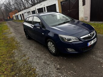 Opel Astra j 1.7cdti - 3