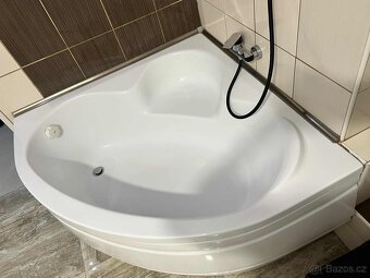 Rohová vana - 3