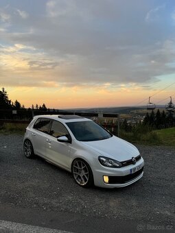 Golf 6 GTI adidas - 3