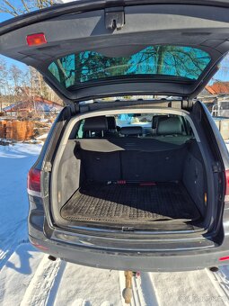 VW Tuareg 3.0 tdi - 3