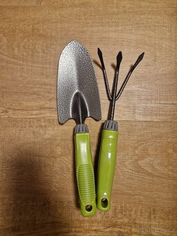 Nová kovová sada zahradního nářadí - 3