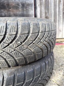 Zimní 165/65r15 semperit - 3