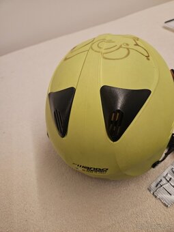 Dětská lyžařská helma Mango ROCKY PRO s visorem (štítem) - 3