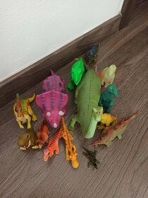 Plastové zvířátka - 3
