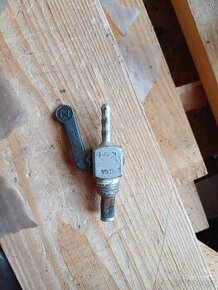 Benzínový Kohout - Everbest - 3